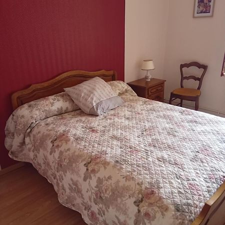 Aurelie Hotel Saint-Pierre-le-Moûtier Eksteriør billede
